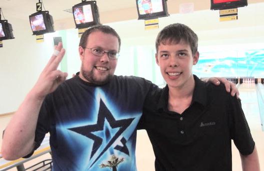 Stuart Williams and Konstantin Matvienko (Photo and details, courtesy 'TalkTenpin.com')